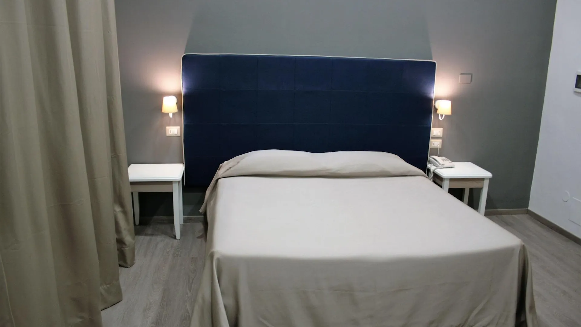 Hotel Magenta Florence