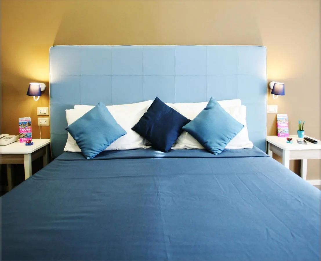 Hotel Magenta Florence 3*,