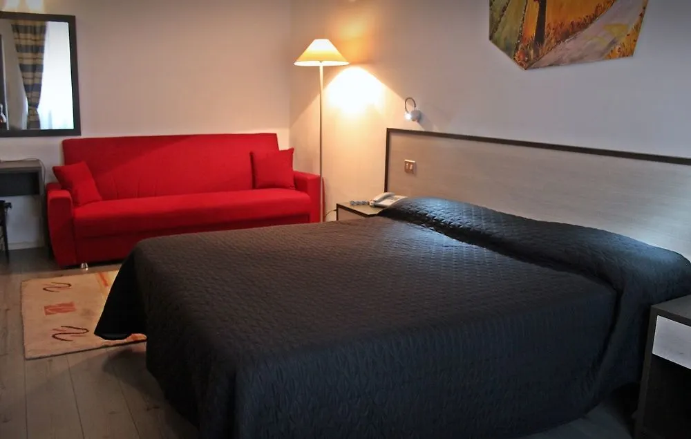 Hotel Magenta Florencja 3*,