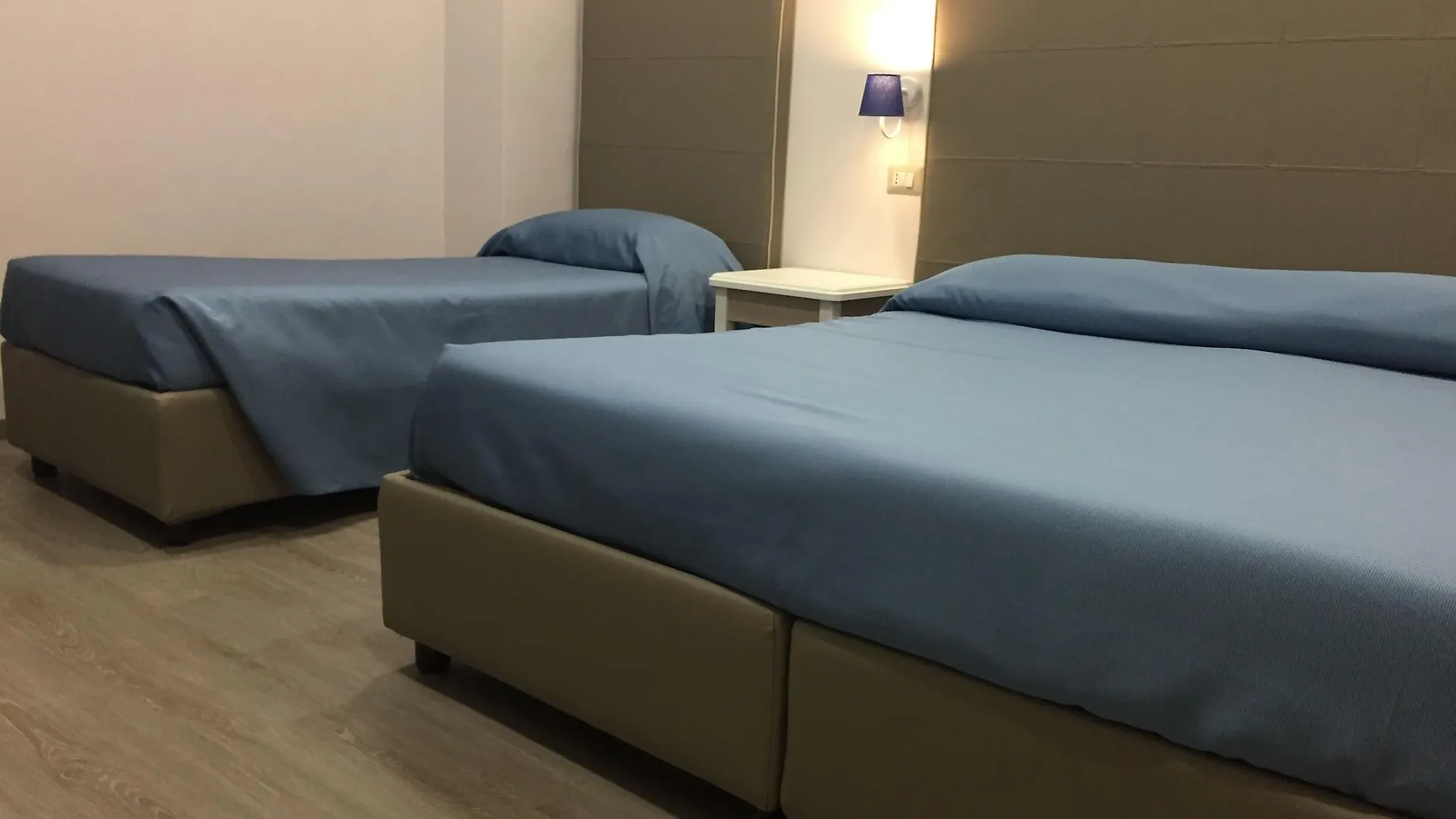 Hotel Magenta Firenze 3*,
